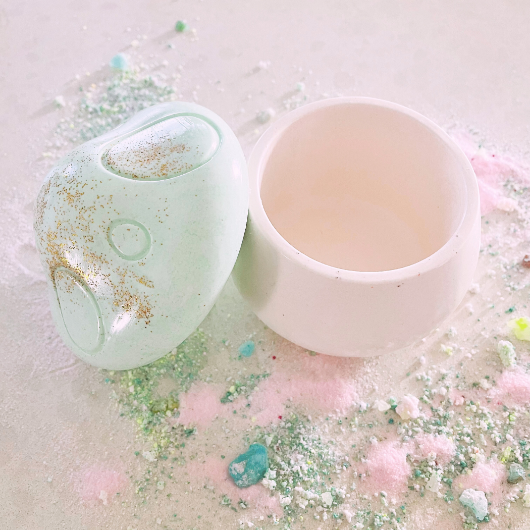 Green Mushroom Potion Pot Open