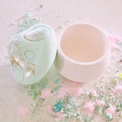 Green Mushroom Potion Pot Open