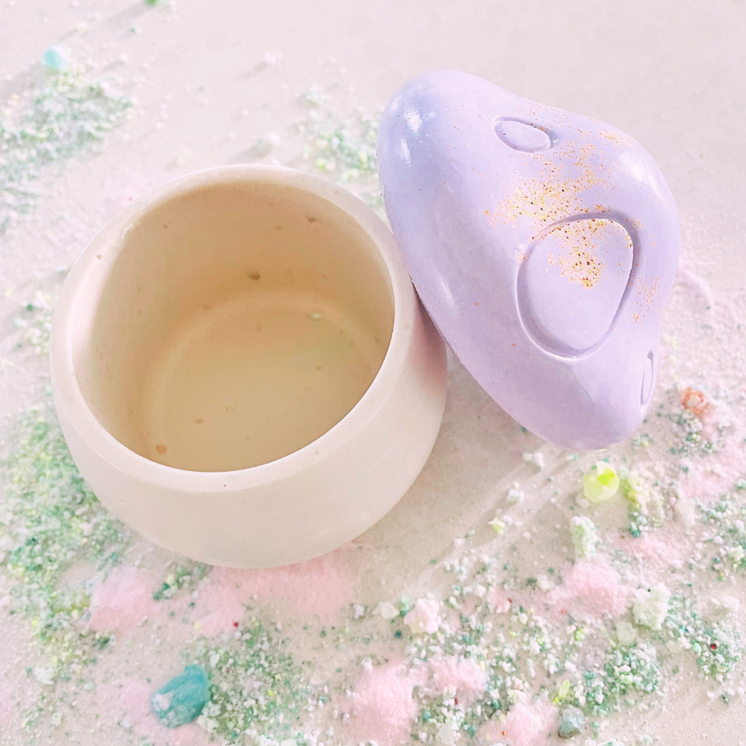 Purple Mushroom Potion Pot Open